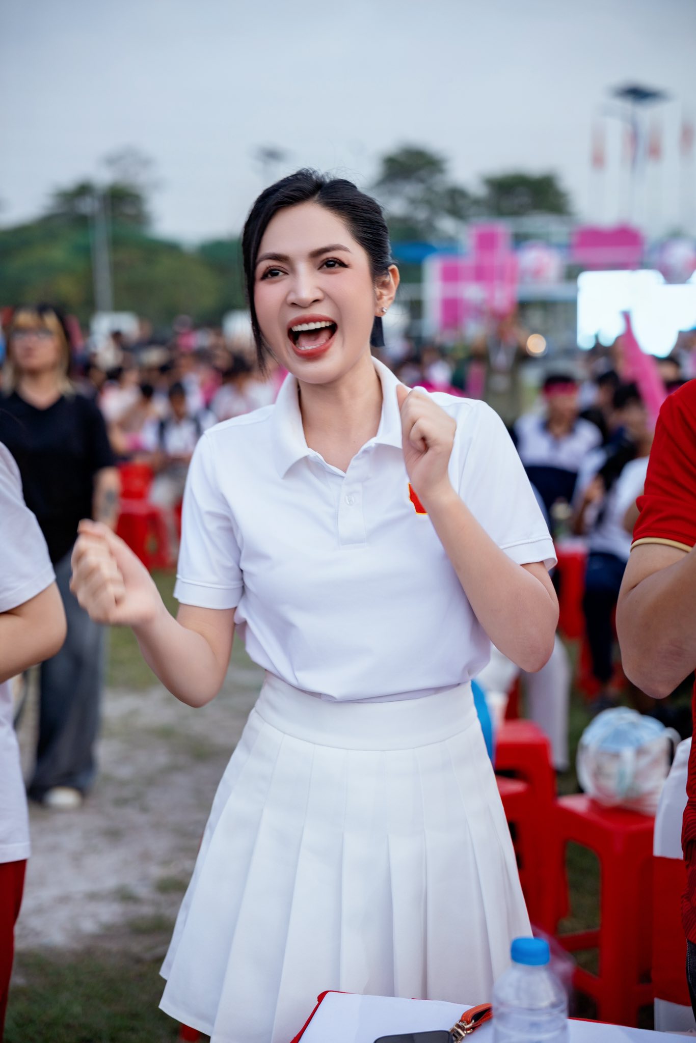 Ca khúc 10 tỉ view giúp 2 người đổi đời: Mua 2 căn nhà, được Ban Tuyên giáo và Dân vận Thành uỷ TP.HCM khen thưởng- Ảnh 5.