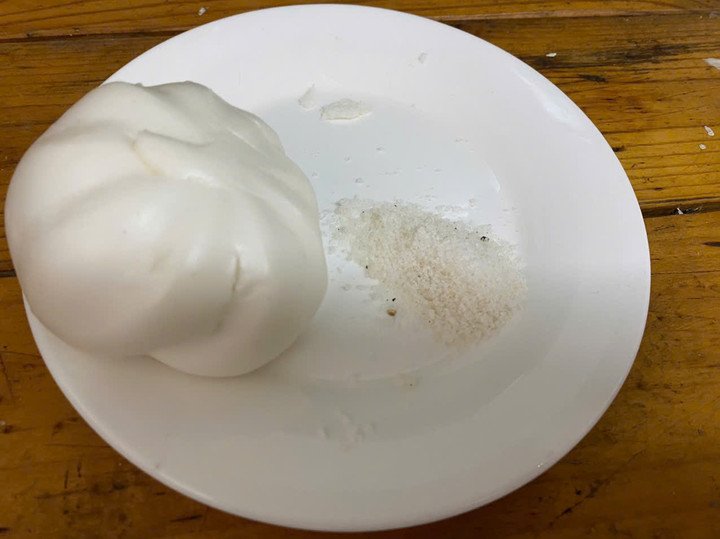 Không nên ăn mặn khiến thận tổn thương.