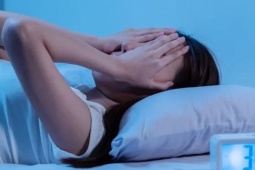 Thận suy giảm, khi ngủ sẽ xuất hiện 2 dấu hiệu cảnh báo