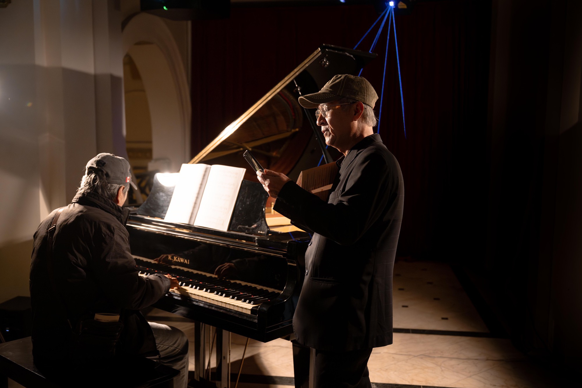 Cơ hội cuối để vào Nhà Hát Lớn Hà Nội trước khi đóng cửa 2 năm: Trải nghiệm có 1-0-2 tại công trình 115 tuổi- Ảnh 27.