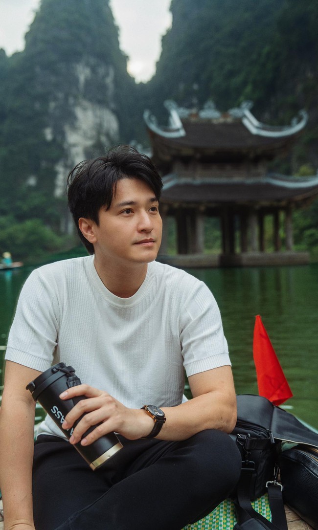 Việt Nam có 1 mỹ nam giống cả tá sao Hàn: Đẹp tựa Lee Min Ho, trẻ như Song Joong Ki, hao hao Kim Bum- Ảnh 6.