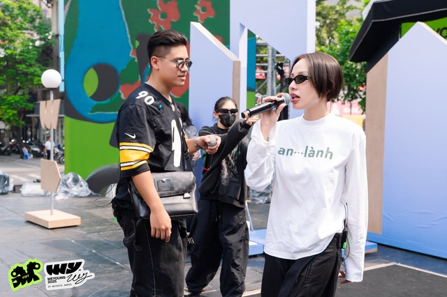 Tổng duyệt Gala WeYoung 2025: Bảo Anh khoe mặt mộc vẫn quá đỉnh, một ‘sít rịt” đủ khiến fan Ninh Dương Story đứng ngồi không yên- Ảnh 13. Tổng duyệt Gala WeYoung 2025: Bảo Anh khoe mặt mộc vẫn quá đỉnh, một ‘sít rịt” đủ khiến fan Ninh Dương Story đứng ngồi không yên- Ảnh 13.