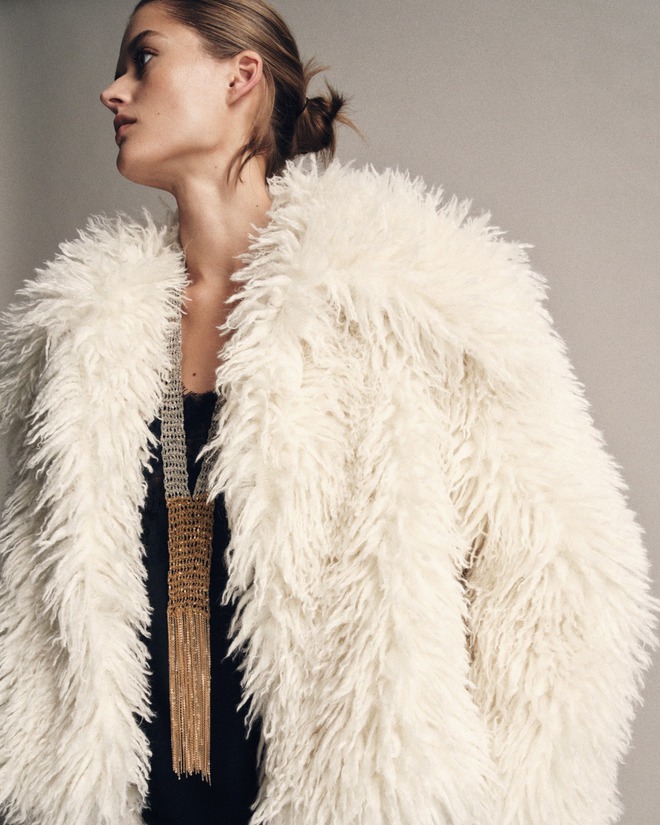 Mặc ấm mà vẫn đẹp: Thời trang mùa lễ hội 24 / 7 cho phái đẹp - Ảnh 6. Mặc ấm mà vẫn đẹp: Thời trang mùa lễ hội 24 / 7 cho phái đẹp - Ảnh 6.