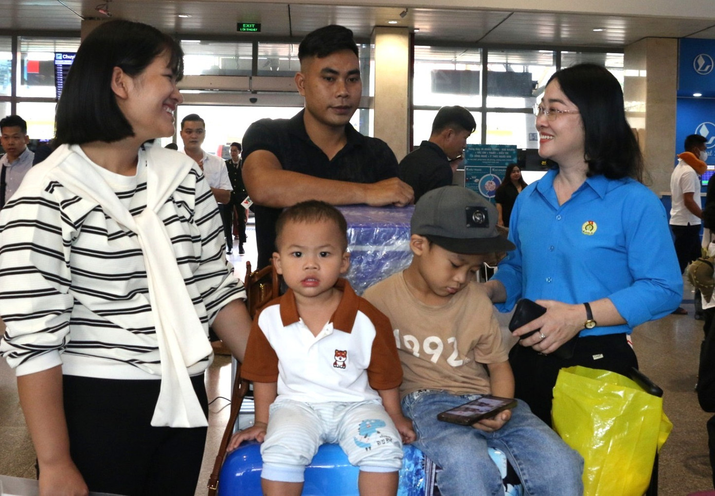 'Nóng' thưởng Tết doanh nghiệp- Ảnh 2.