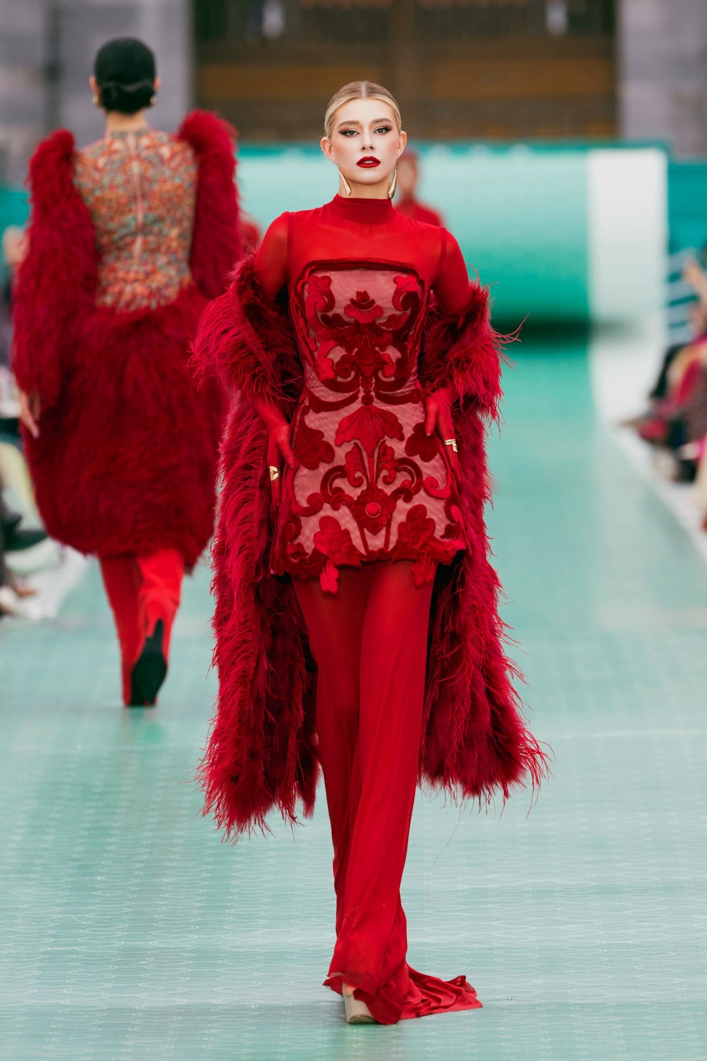 Nhan sắc người đẹp Mỹ được cộng đồng nhan sắc quốc tế dự đoán đăng quang Miss Cosmo 2025 - 10