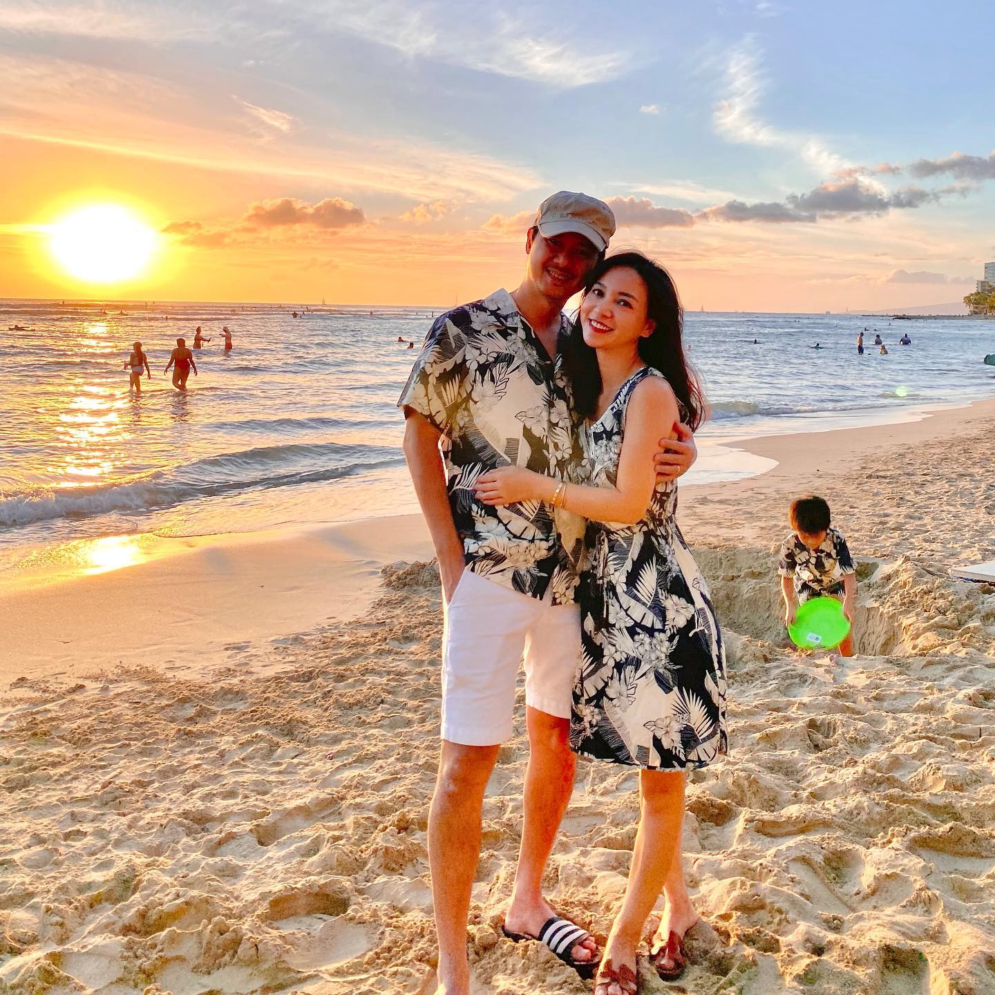 Phú bà triệu đô review 