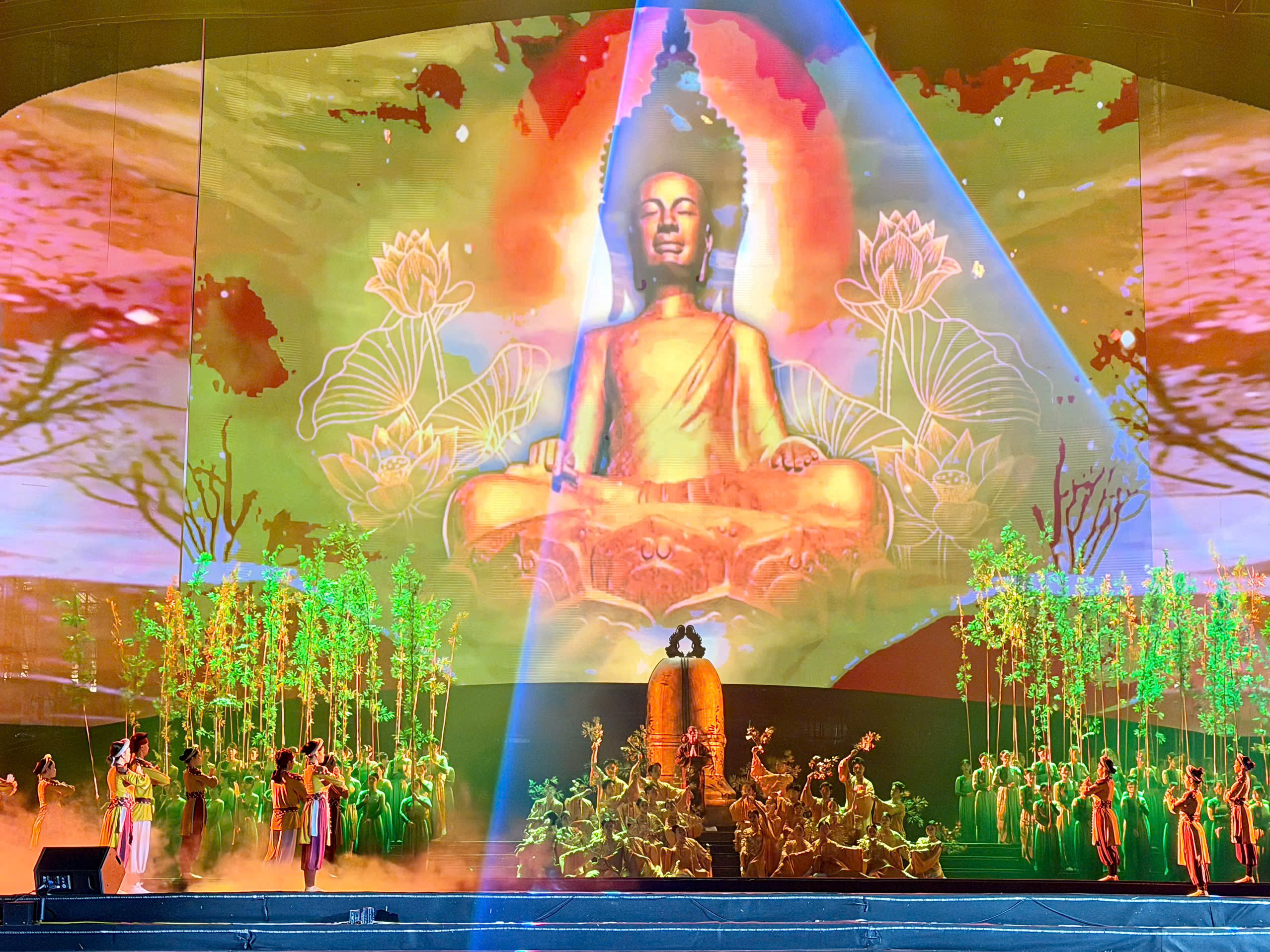 Đón bằng Di sản thế giới quần thể Yên Tử - Trúc Lâm - Ảnh 4.