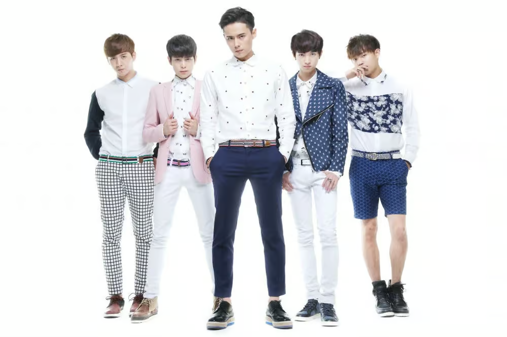 Bước ngoặt không ngờ của nam ca sĩ hết thời, phải làm thêm quần quật ở 3 nơi- Ảnh 6.