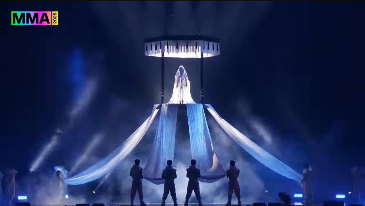 Jennie quyết làm cô dâu, “quét sạch” MMA sau 7 năm- Ảnh 10.