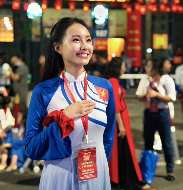 BTV Xuân Anh từng là vũ công, lọt Top 12 Hoa khôi du lịch Việt Nam - Ảnh 4.