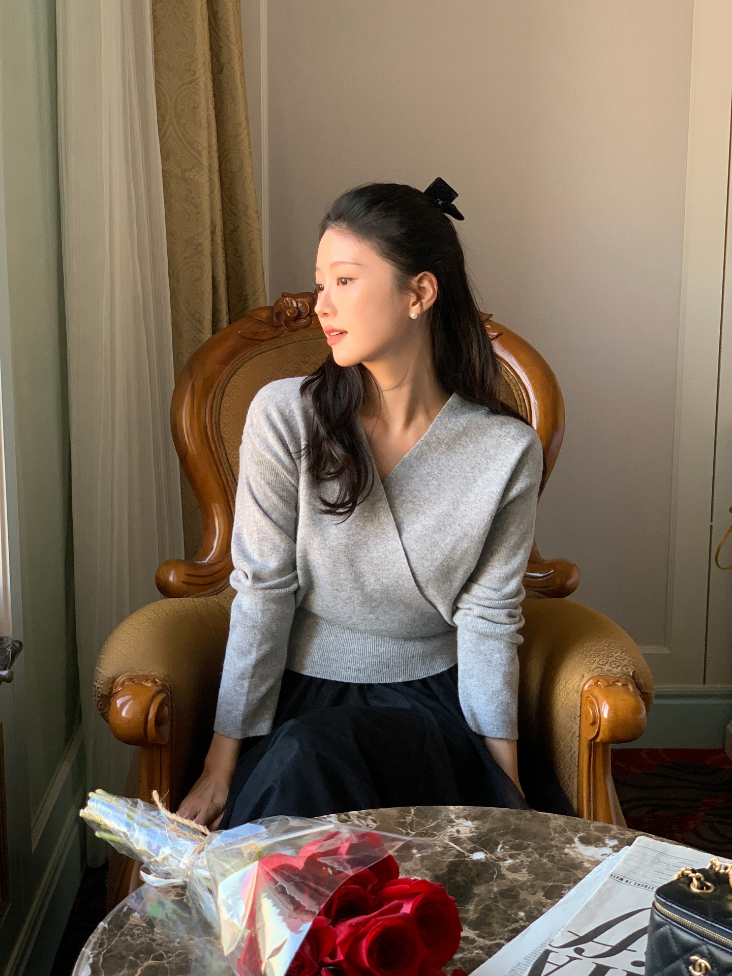 5 Cách buộc tóc mùa đông giúp diện mạo chỉn chu và nhan sắc sáng bừng - Ảnh 9.