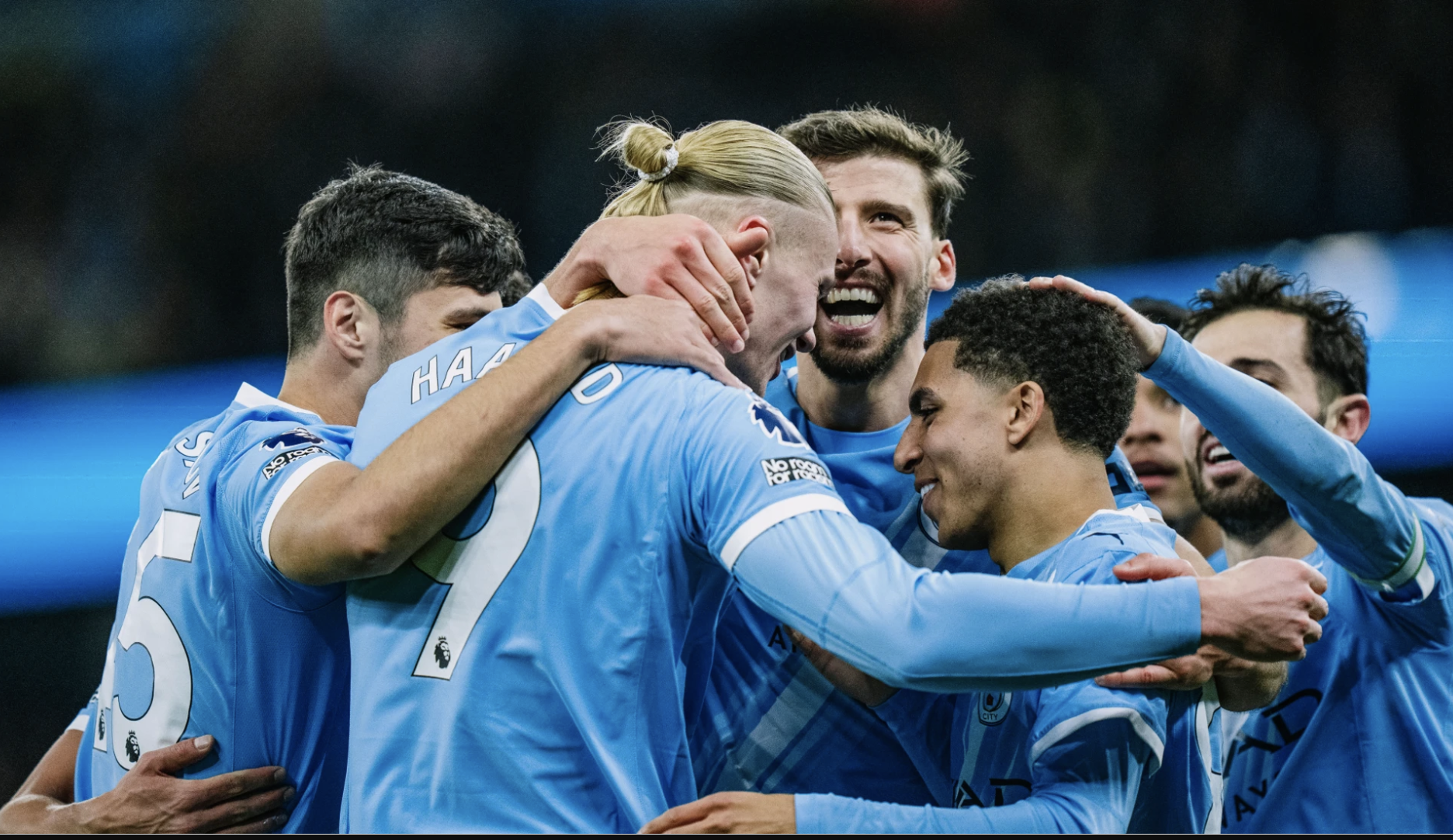 Haaland bùng nổ cú đúp, Man City thắng nghiền ép West Ham 5 Haaland bùng nổ cú đúp, Man City thắng nghiền ép West Ham - Ảnh 5.