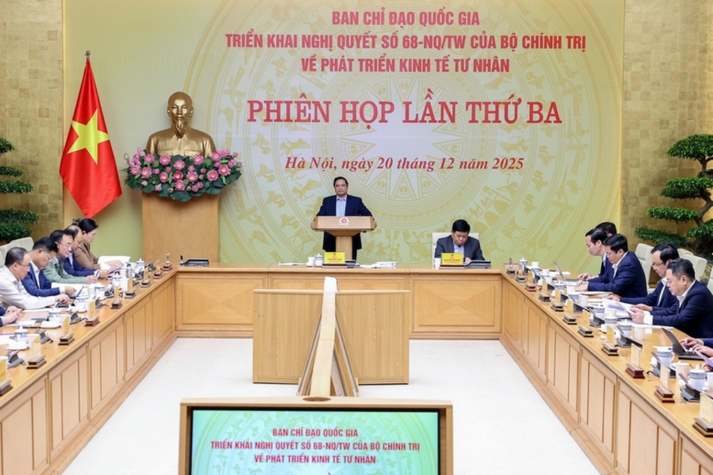 Thủ tướng: Nghiên cứu cơ chế để doanh nhân tham gia quản trị đất nước - 2