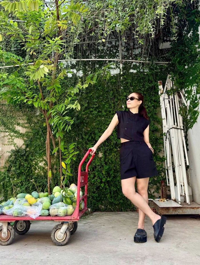 Bí quyết giúp Mỹ Tâm đánh bay mỡ thừa, tuổi 44 khoe vóc dáng đẹp mãn nhãn