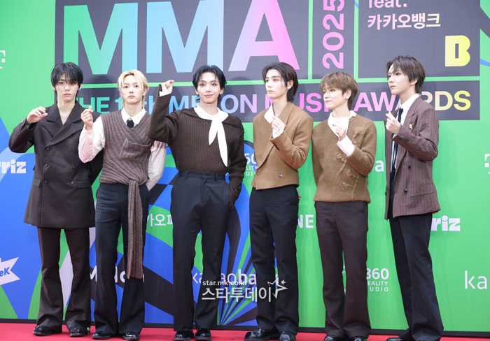 1766278688 84 Tham do MMA 2025 Jennie hoa nu hoang dung mat