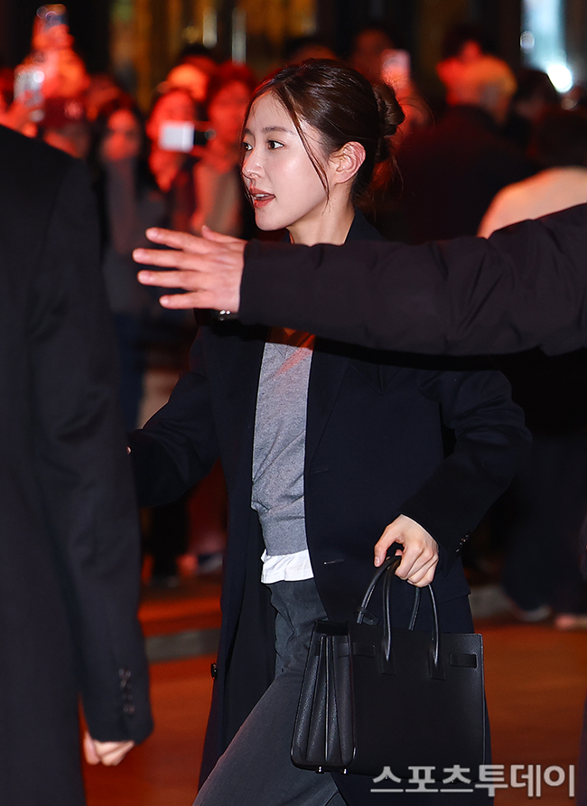 Siêu đám cưới Kim Woo Bin - Shin Min Ah: D.O. (EXO) vội vàng từ MMA chạy đến, V (BTS) - Lee Kwang Soo xuất hiện cực bảnh- Ảnh 11.