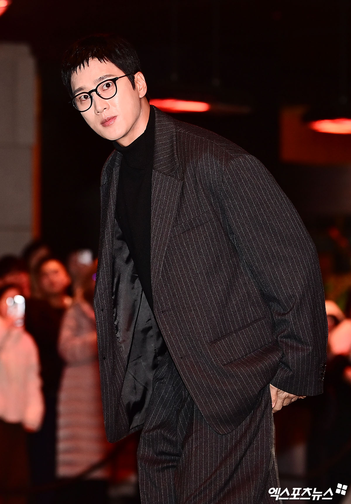 Siêu đám cưới Kim Woo Bin - Shin Min Ah: D.O. (EXO) vội vàng từ MMA chạy đến, V (BTS) - Lee Kwang Soo xuất hiện cực bảnh- Ảnh 13.