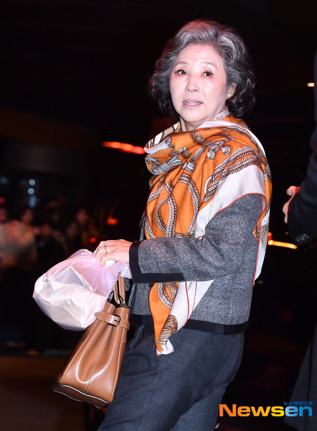 Siêu đám cưới Kim Woo Bin - Shin Min Ah: D.O. (EXO) vội vàng từ MMA chạy đến, V (BTS) - Lee Kwang Soo xuất hiện cực bảnh- Ảnh 19.