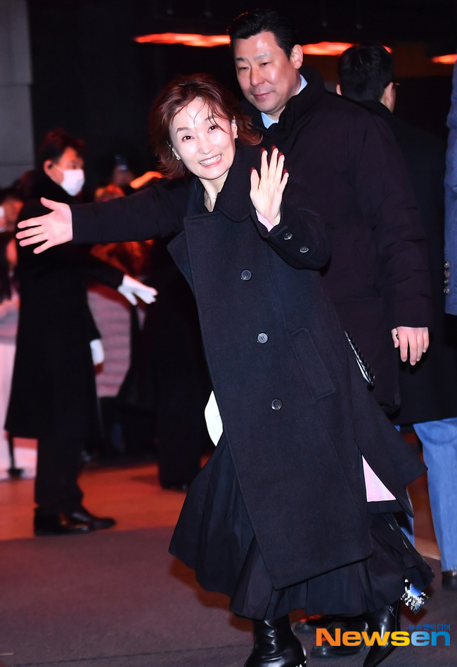 Siêu đám cưới Kim Woo Bin - Shin Min Ah: D.O. (EXO) vội vàng từ MMA chạy đến, V (BTS) - Lee Kwang Soo xuất hiện cực bảnh- Ảnh 20.