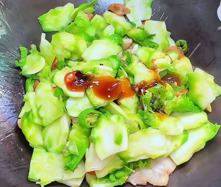 Loại rau chỉ miền núi mới có, ăn đắng ngẫm ngọt, giúp ngủ ngon, sáng mắt, giải độc, xào thịt bò ngon xỉu - 11