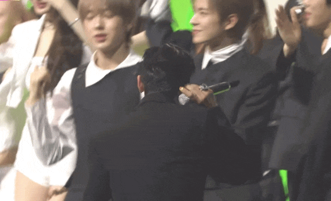 Gọi G-DRAGON là sứ giả hoà bình - cả Hàn Quốc chỉ có 