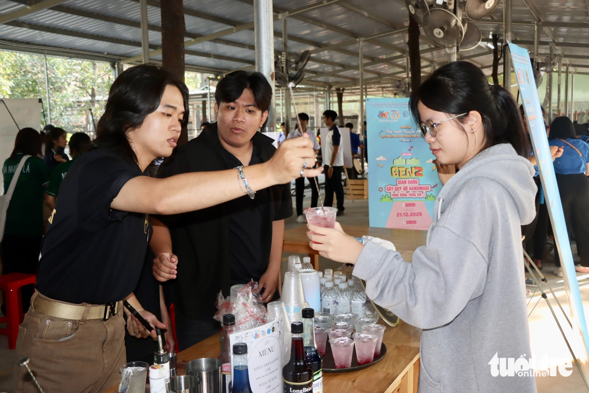 Hơn 2.500 học sinh, sinh viên chơi hết mình với ngày hội tiếp bước truyền thống - Ảnh 5.