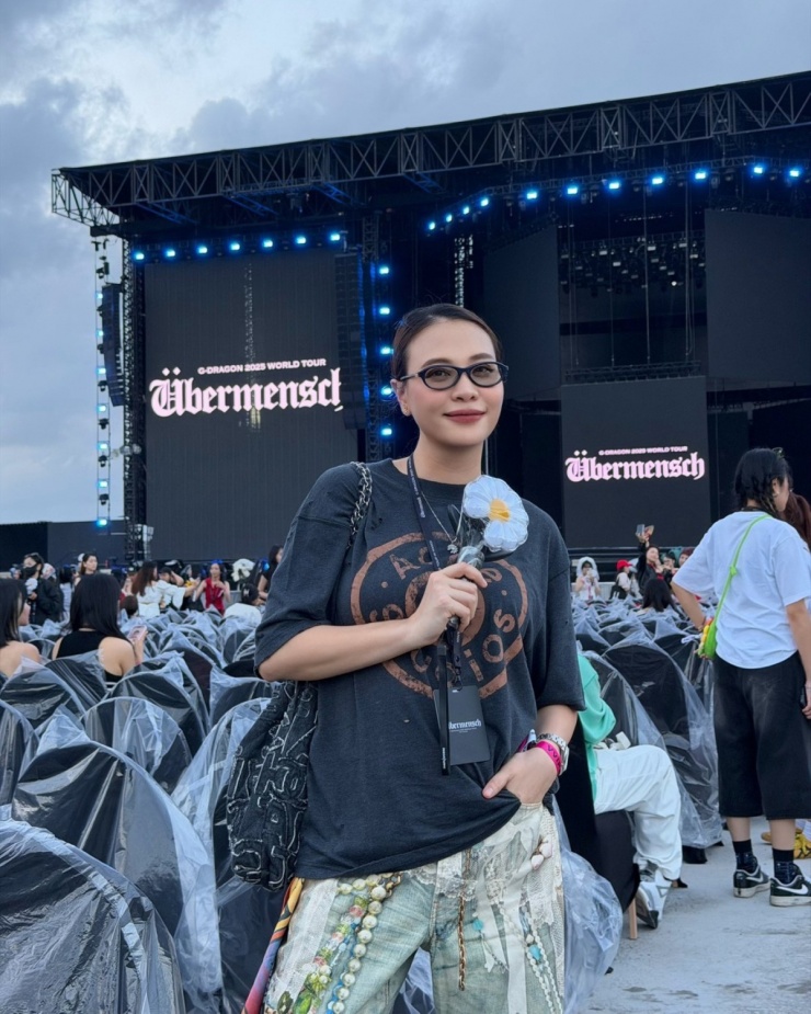 Cuộc đua phong cách của sao Việt khi đi concert năm 2025 - 2