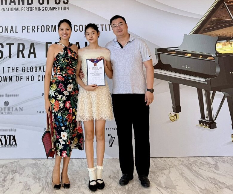 Con gái Hoa hậu Hương Giang lọt vào chung kết của cuộc thi đàn, có cơ hội biểu diễn cùng dàn nhạc thính phòng.