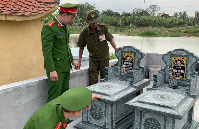 Ngôi mộ giả của Nguyễn Thị Thu. Ảnh: Lam Sơn