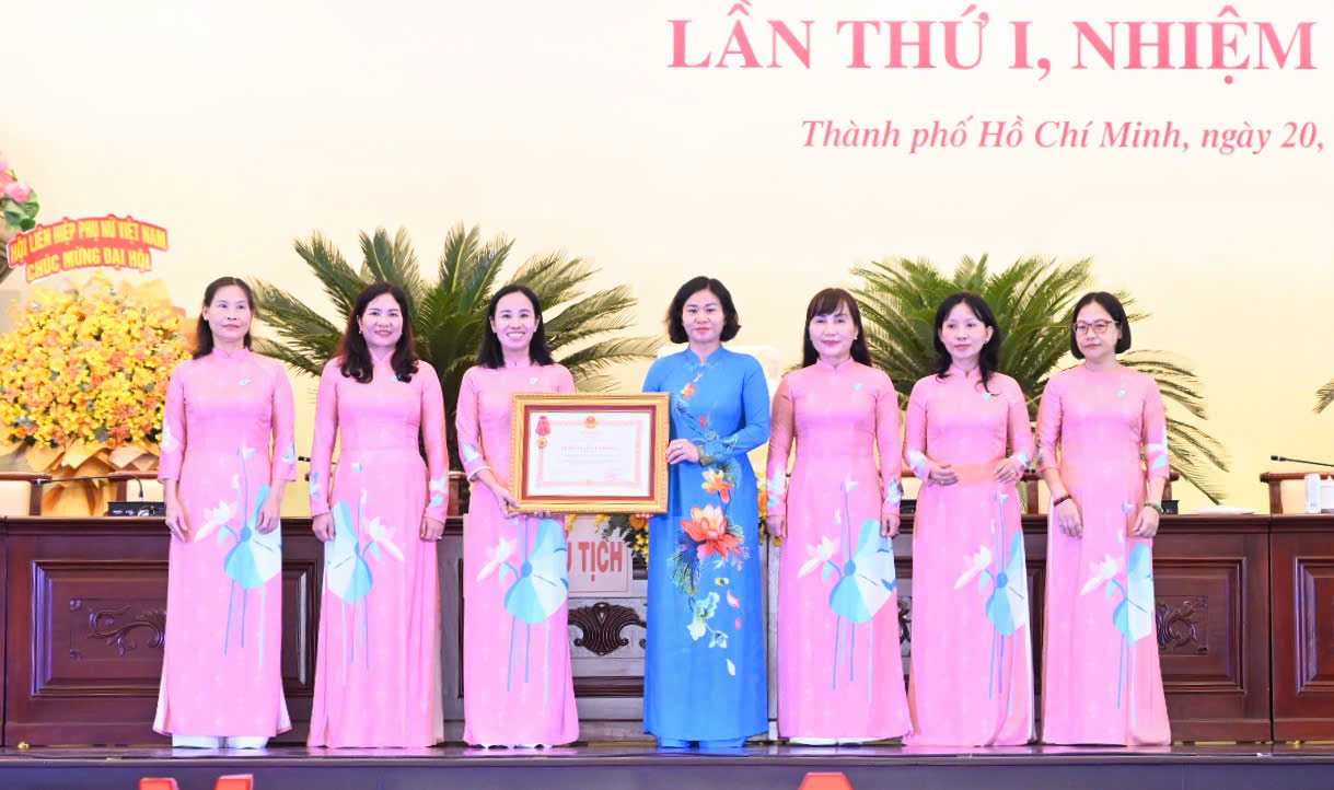 Bà Võ Ngọc Thanh Trúc làm Chủ tịch Hội Liên hiệp phụ nữ TP.HCM nhiệm kỳ 2025-2030 3 Bà Võ Ngọc Thanh Trúc làm Chủ tịch Hội Liên hiệp phụ nữ TP.HCM nhiệm kỳ 2025-2030 - Ảnh 3.