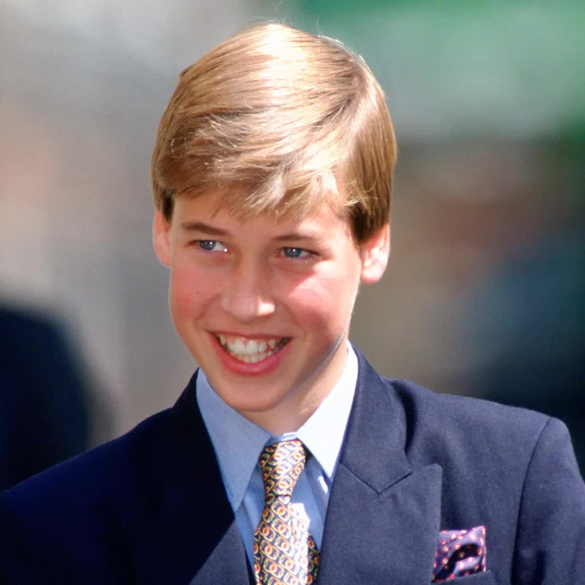 Công chúa Charlotte: Tự tin và khí chất vượt trội so với anh trai George - Ảnh 4.