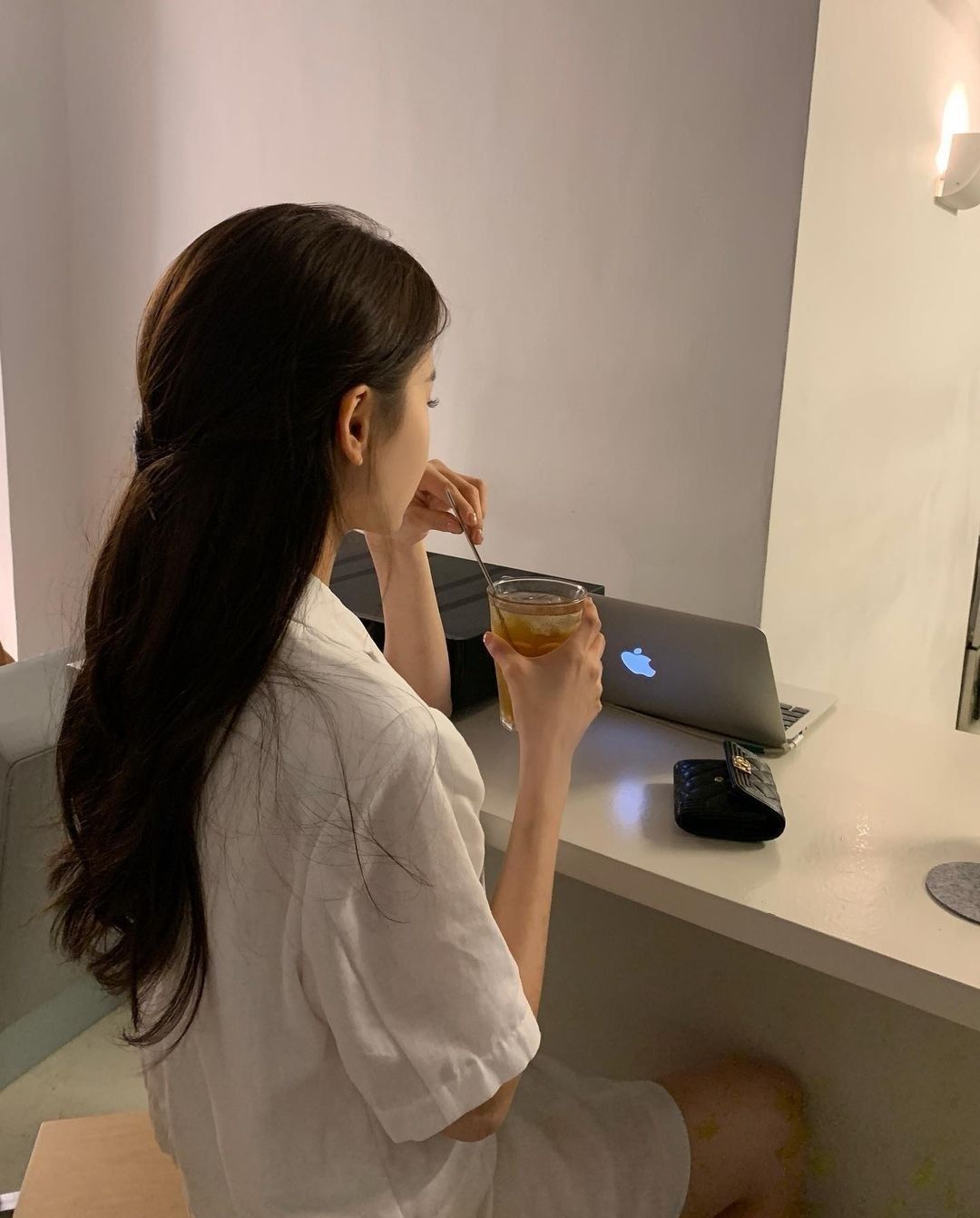 Cố tiết kiệm vì không giỏi kiếm tiền: Dành 7 triệu/tháng mua vàng, bức ảnh tiết lộ điều đáng nể!- Ảnh 2.