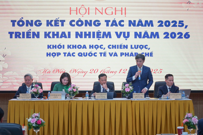 Lãnh đạo các đơn vị tại hội nghị tổng kết, ngày 20/12/2025. Ảnh: Lưu Quý