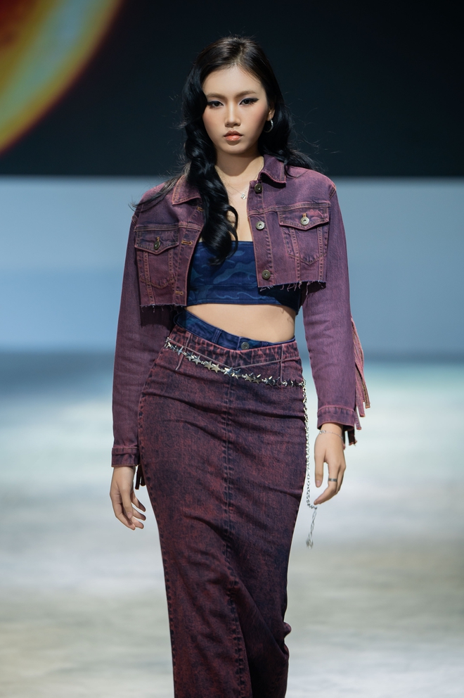 Người mẫu trẻ là trung tâm của sàn diễn tôn vinh giá trị Việt- Ảnh 4.