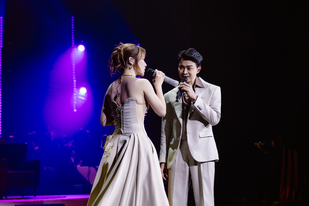 Lân Nhã cảm ơn vợ trong đêm nhạc tại TPHCM sau ồn ào hủy show - 3