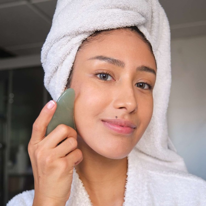 Các phương pháp massage mặt, massage body ngày càng được nhiều tín đồ làm đẹp hưởng ứng nhờ ưu điểm giúp nâng cơ, chống chảy xệ, thải độc da, thư giãn...