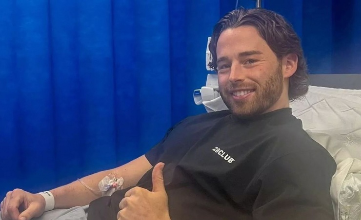 Niven Hopkins bị suy thận giai đoạn 4, phải chạy thận để duy trì sự sống.