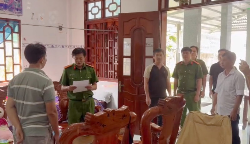 Khám xét nơi ở, nơi làm việc của Nguyễn Việt Phương SN 1985 trong một chuyên án lớn- Ảnh 5.