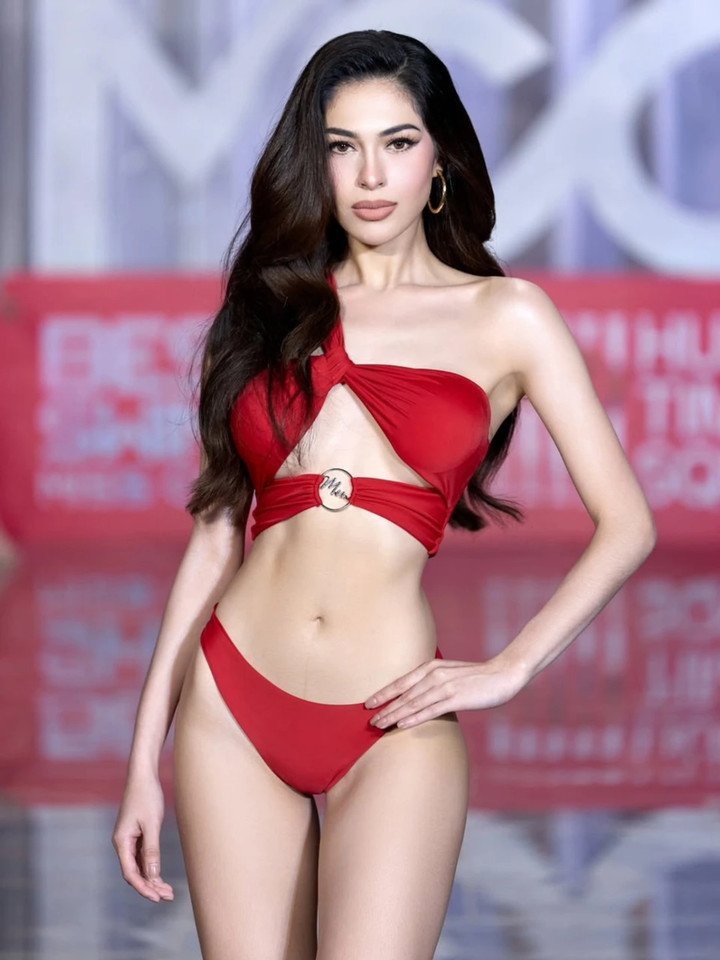 Người đẹp nằm trong nhóm thí sinh nổi bật xuyên suốt cuộc thi.