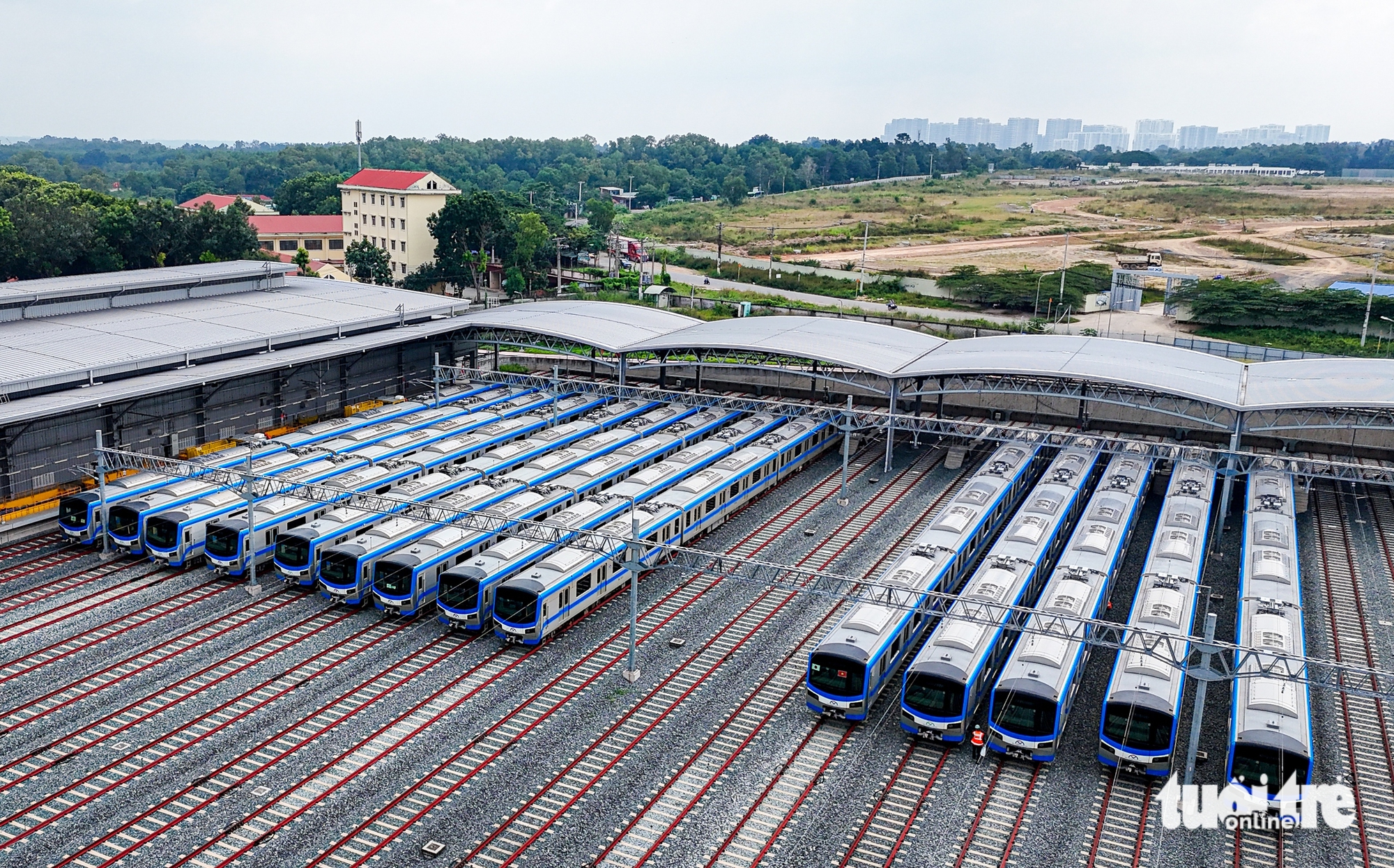 Nhìn lại 1 năm vận hành metro số 1: Những chuyến tàu đã đi vào đời sống TP.HCM - Ảnh 17.