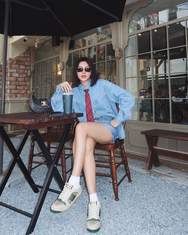 Chỉ với một chiếc cà vạt, tạo vẻ ngoài ấn tượng khó rời mắt- Ảnh 5.