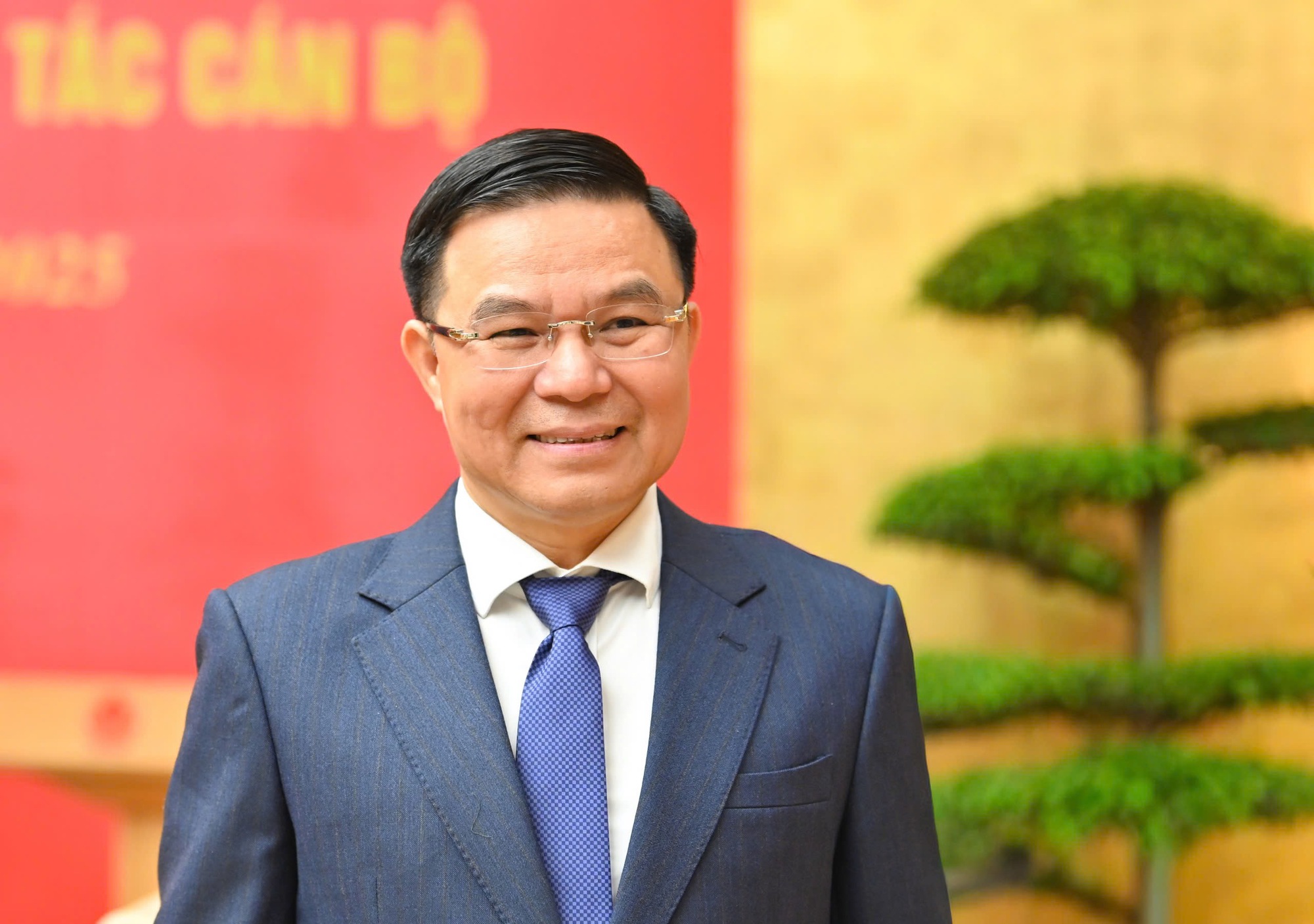 Ông Lê Mạnh Hùng làm quyền Bộ trưởng Bộ Công thương- Ảnh 2.