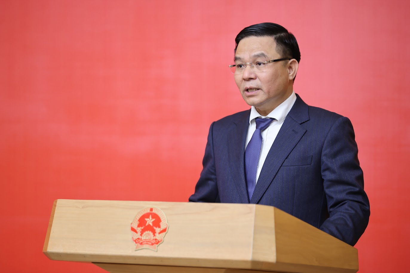 Quyền Bộ trưởng Công Thương - Ảnh 4.