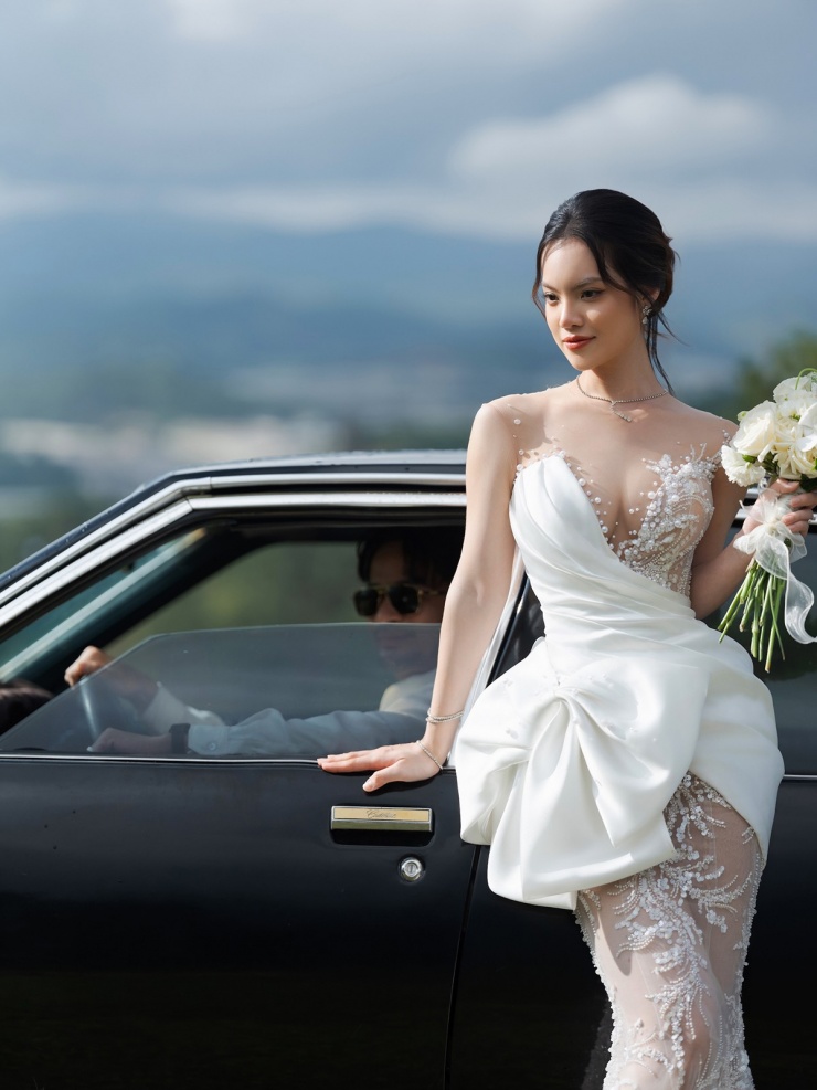 Vợ bác sĩ mặc sexy chụp ảnh cưới với Đoàn Minh Tài - 6