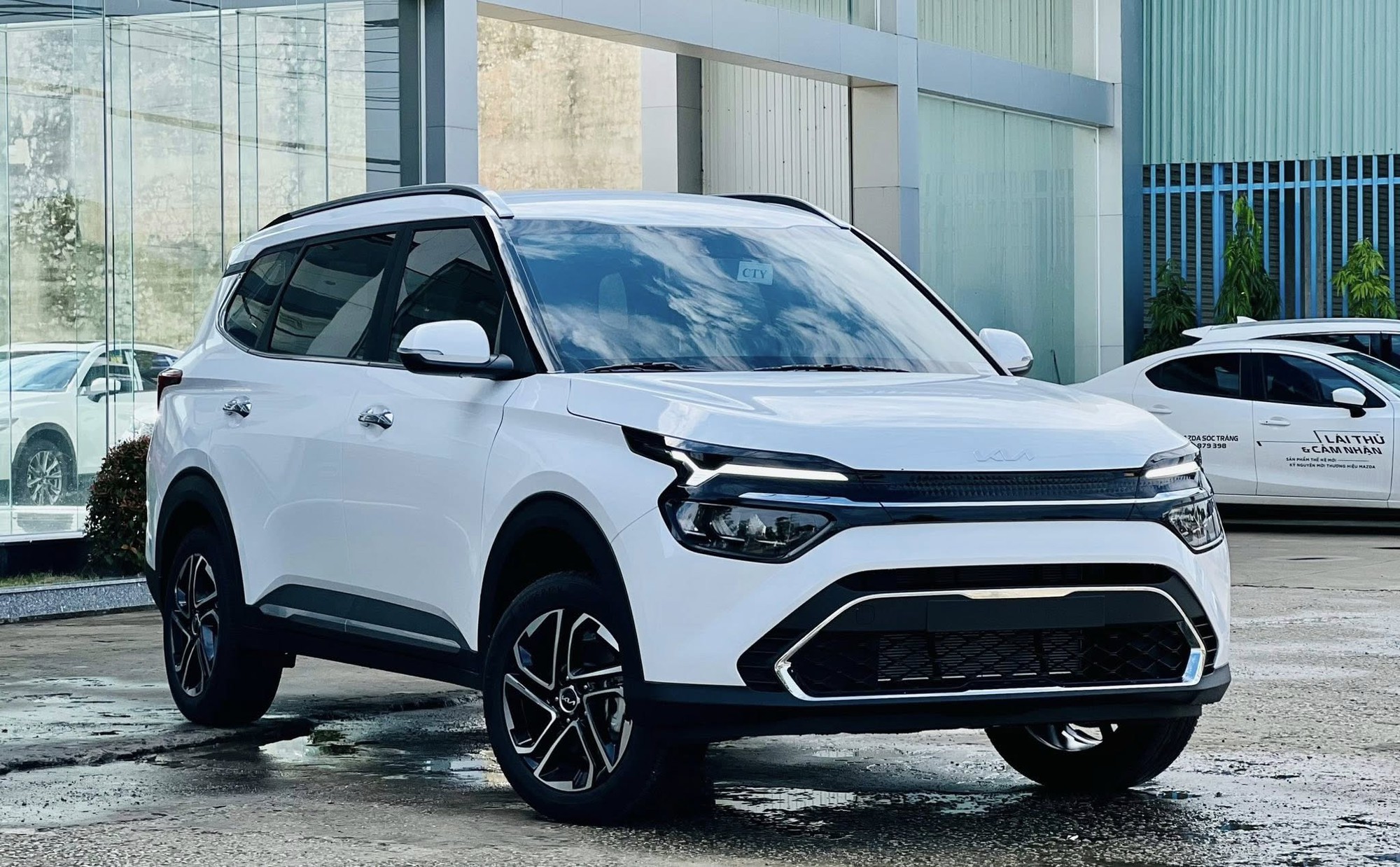 Hàng loạt xe MPV giảm giá tới trăm triệu đồng: Có mẫu giá thực tế chỉ ngang bản tiêu chuẩn CUV cỡ A- Ảnh 4.