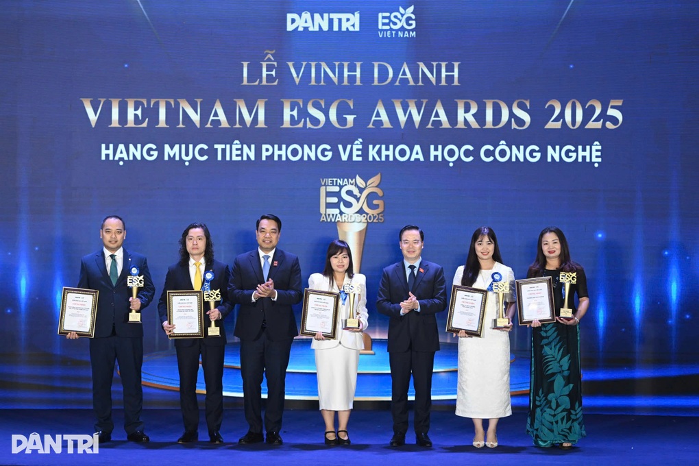 Vietnam ESG Awards 2025: 32 đơn vị được vinh danh - 3