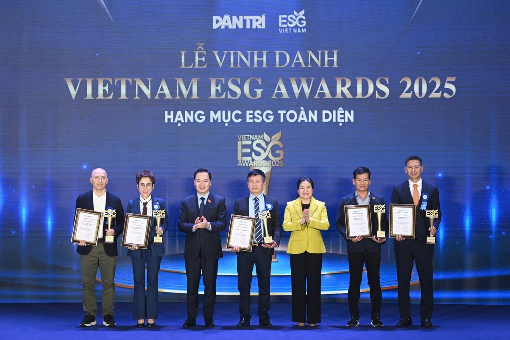 Vietnam ESG Awards 2025: 32 đơn vị được vinh danh - 7
