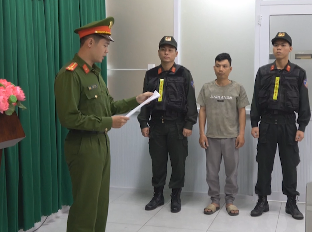 Phá đường dây “biến” thịt heo thành thịt bò tiêu thụ tại 75 quán ăn ở TP.HCM và nhiều địa phương- Ảnh 2.