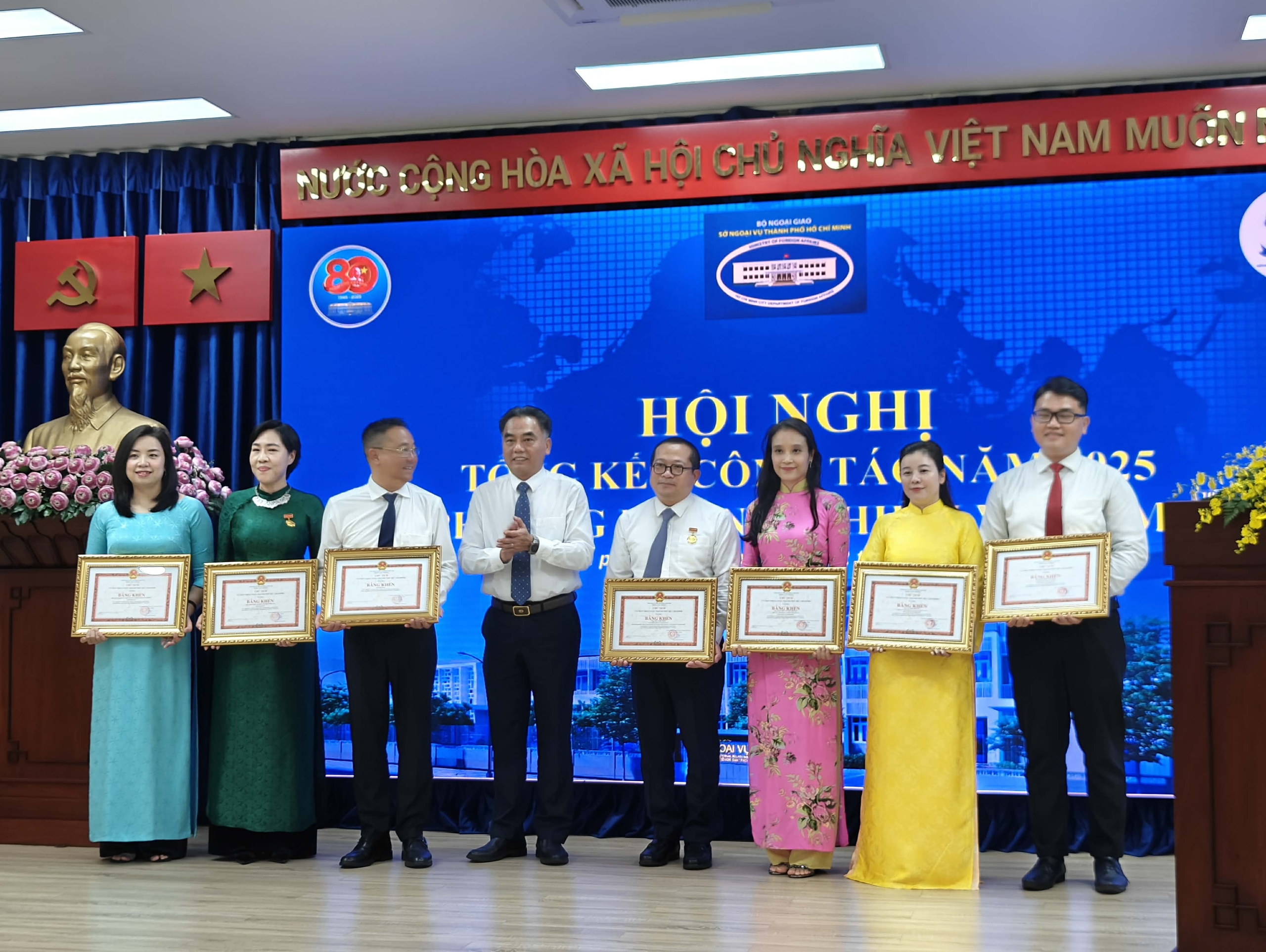 Đối ngoại TP HCM: Đổi mới tư duy, thúc đẩy tăng trưởng - Ảnh 7.