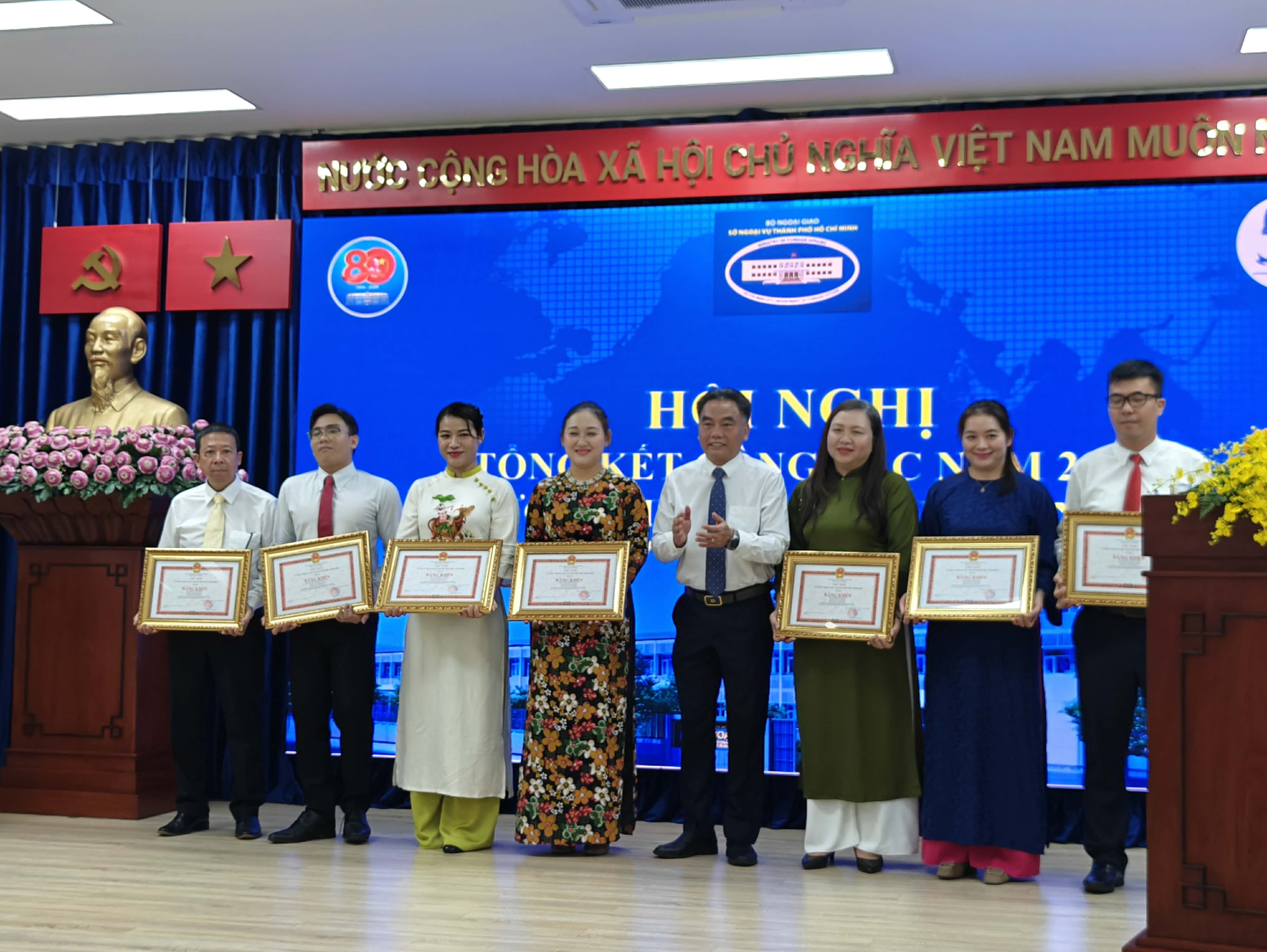 Đối ngoại TP HCM: Đổi mới tư duy, thúc đẩy tăng trưởng - Ảnh 8.